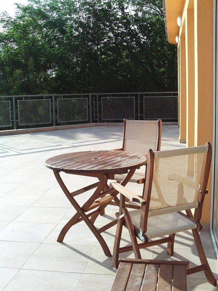 Villa Eden Golden Sands Exterior foto